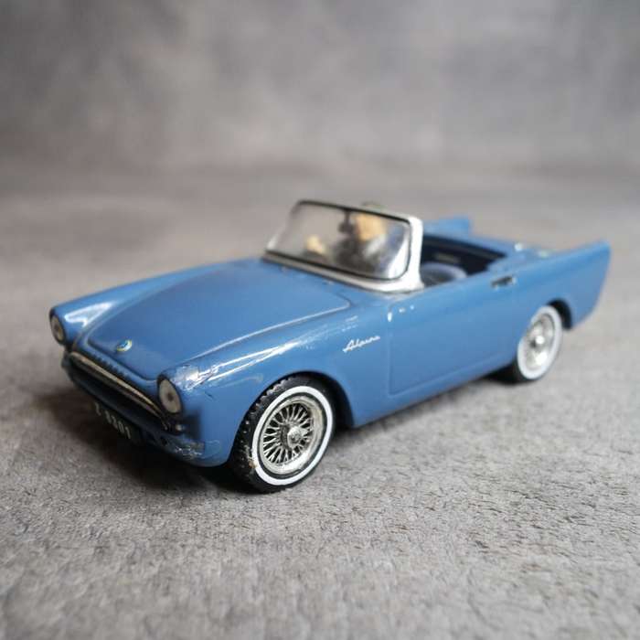 Detailed Die Cast Metal Scale 1:43 Sunbeam Alpine