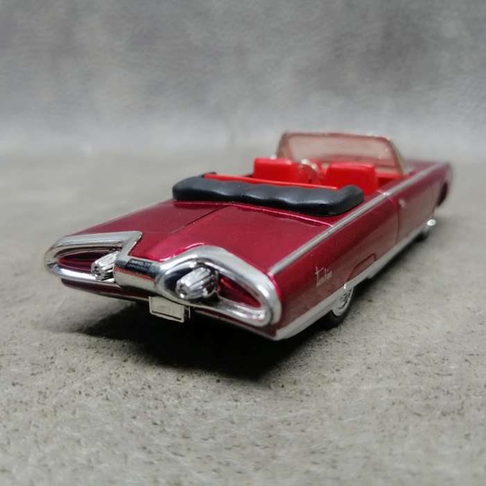 Die Cast Metal Chrysler Turbine Car Scale 1:43!!!