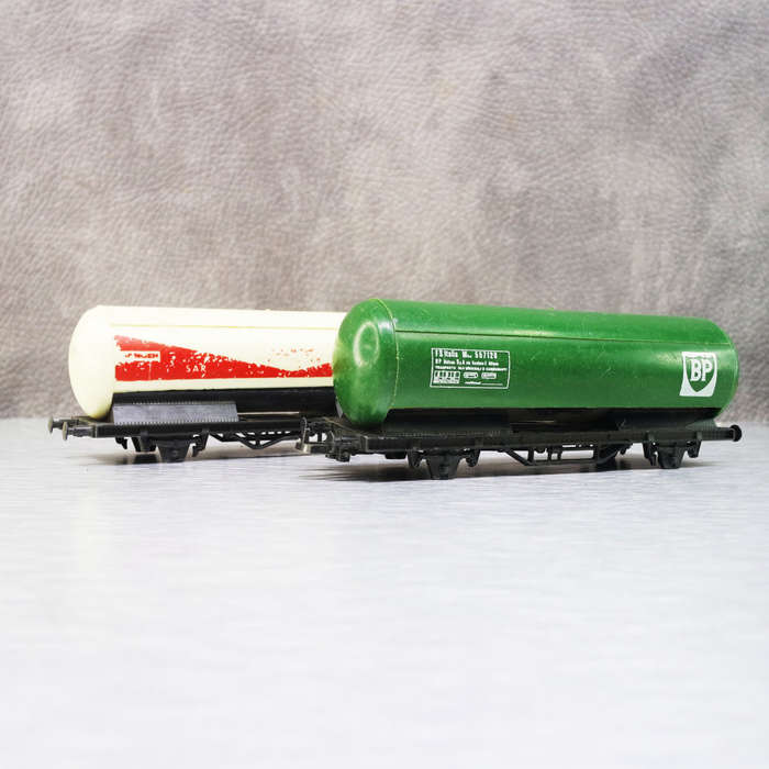 Original HO Scale LIMA SAR and BP Petro Tankers, No Wheels !!!