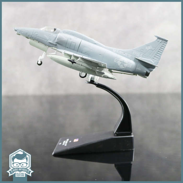 Die Cast Metal 1981 USA Douglas A-4M Skyhawk II Plane Scale 1:72 (Original Blister Packaged)