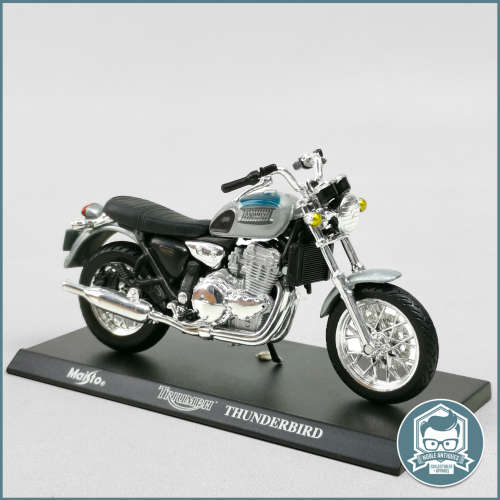 Detailed Die Cast Maisto TRIUMPH THUNDERBIRD Scale 1:18!!!