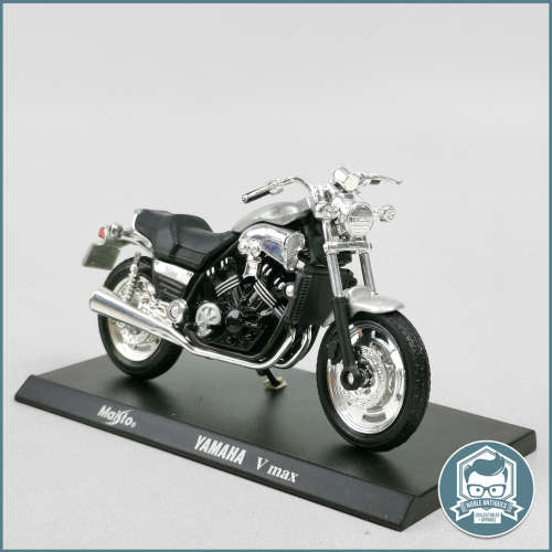 Detailed Die Cast Maisto YAMAHA V max Scale 1:18!!!