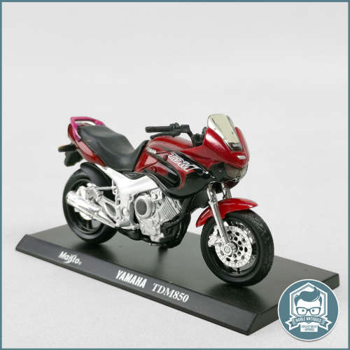 Detailed Die Cast Maisto YAMAHA TDM850 Scale 1:18!!!