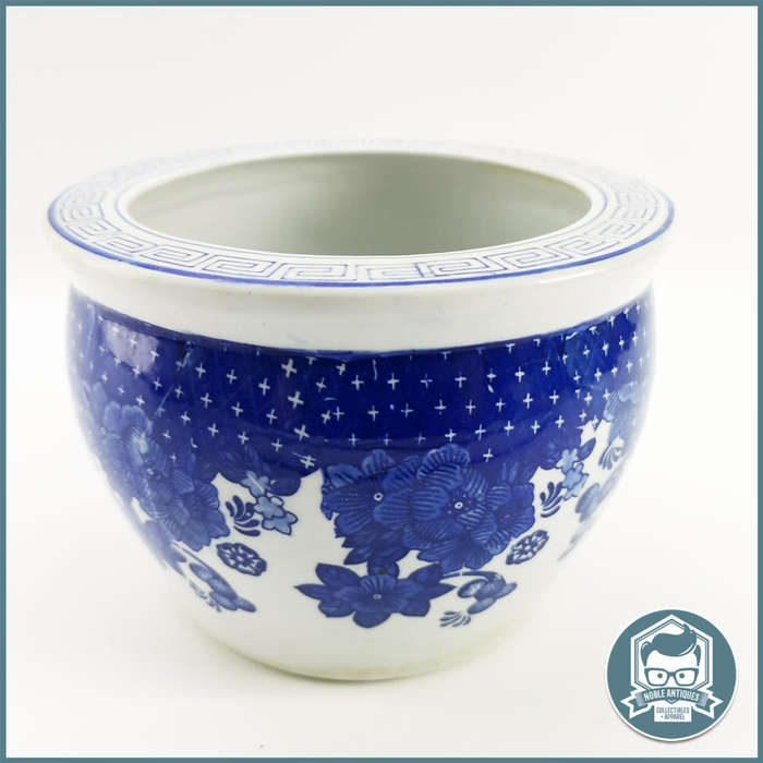 Original Oriental Blue and White Porcelain Planter!!!