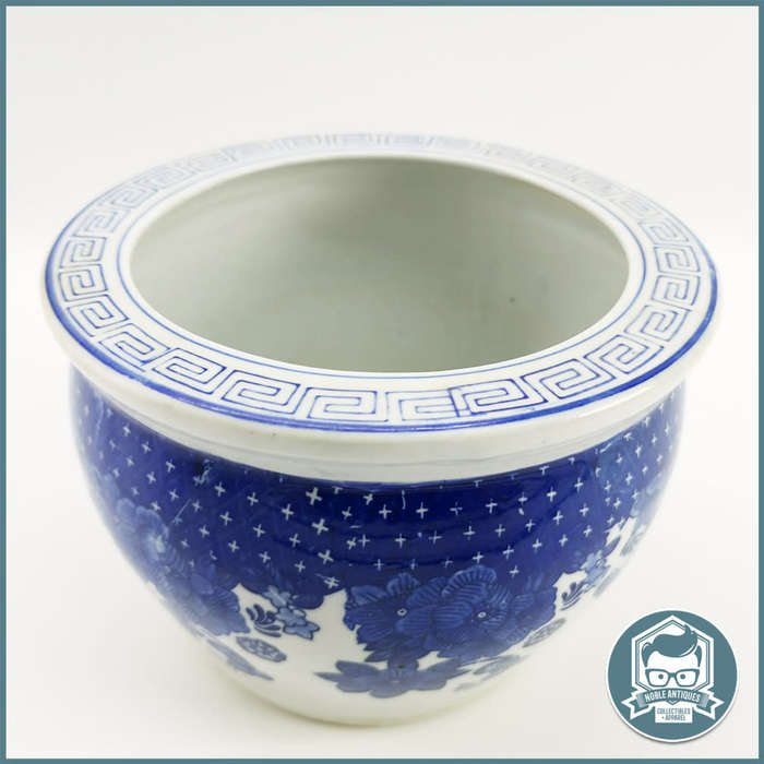 Original Oriental Blue and White Porcelain Planter!!!