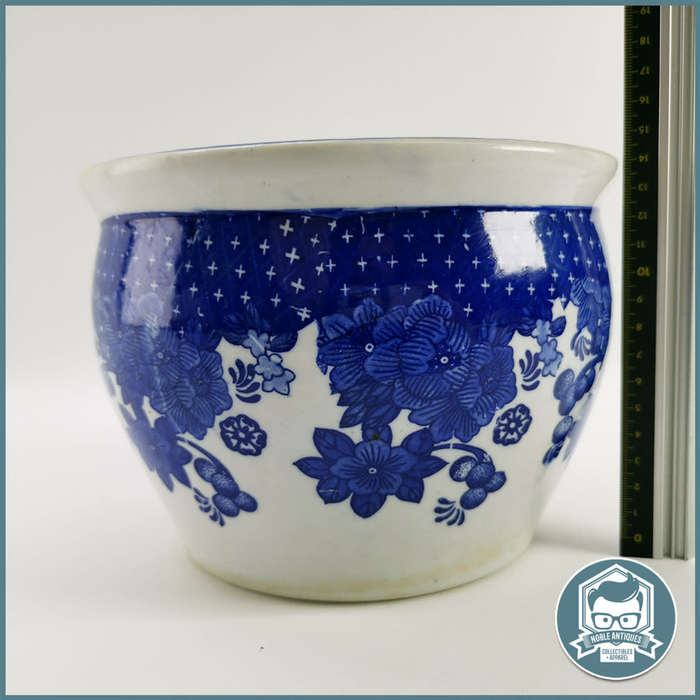 Original Oriental Blue and White Porcelain Planter!!!