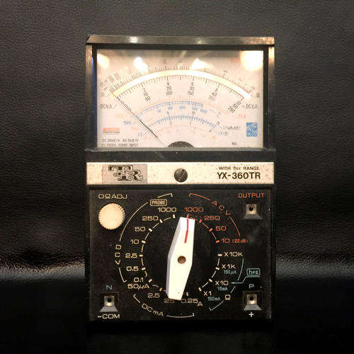 Vintage TR Voltmeter
