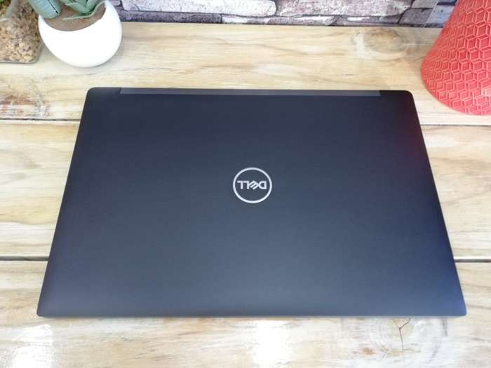 (HyperBook) Dell Latitude 7490 Core i7-8650U/ 512GB SSD/ 16GB DDR4L/ UHD 620/ FHD / Warranty 2022