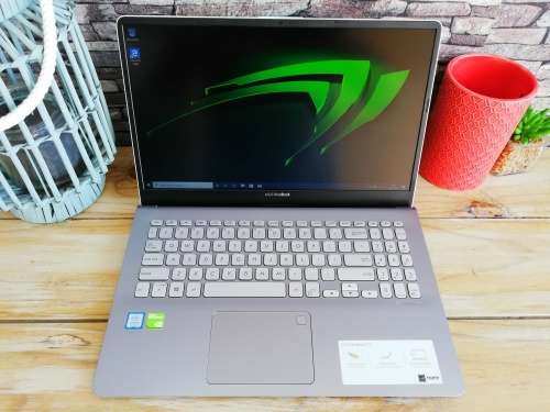 *Design Spec* Asus Vivobook Pro Series Core i5-8250U/ Nvidia GeForce/ 256GB SSD/ 8GB DDR4/ FHD 1080p