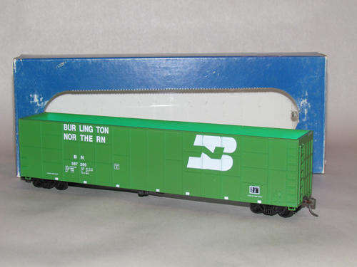 HO CLEARANCE SALE! 62' BN Woodchip Hopper MIB