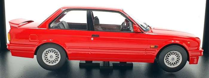 Die cast BMW 320iS (E30 Italo M3) year 1989 Red 1:18 KK-Scale - SA's 325is
