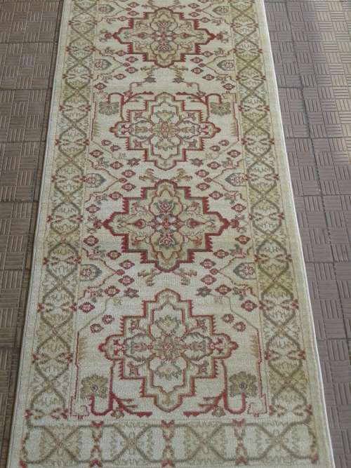 Runner carpet