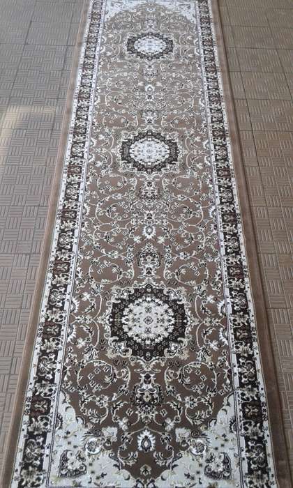 Runner carpet