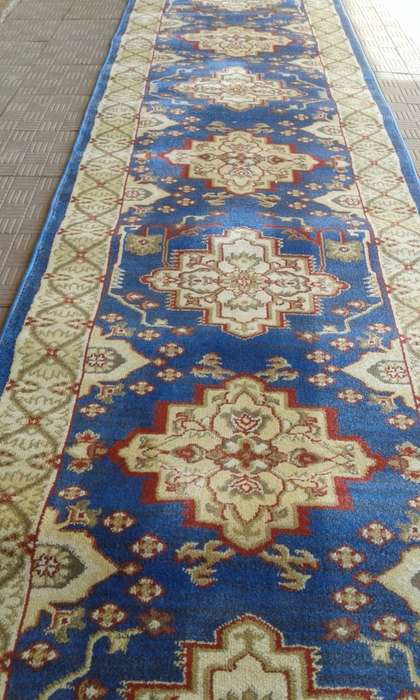 Runner carpet