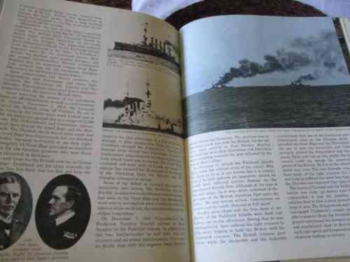 war machines sea - from phoenician galleys to polaris submarines - TOM PERLMUTTER