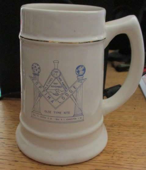 MASONIC LODGE - MUG ( south africa )