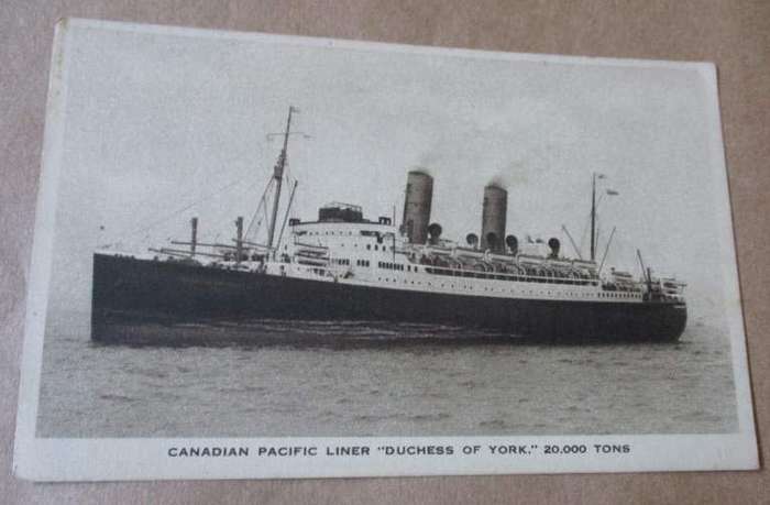 DUTCHESS OF YORK  - CANADIAN PACIFIC  LINER   - POST CARD