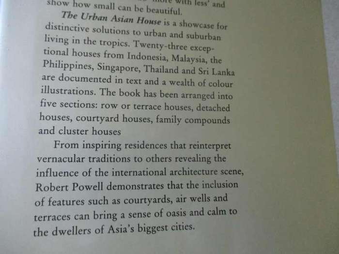 THE URBAN ASIAN HOUSE - LIVING IN TROPICAL CITIES - ROBERT POWELL