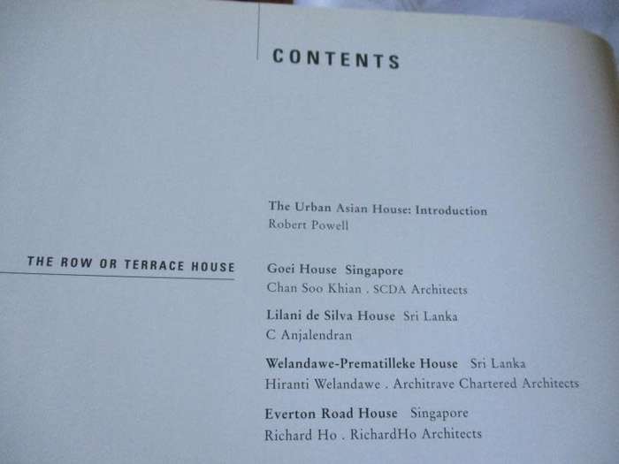 THE URBAN ASIAN HOUSE - LIVING IN TROPICAL CITIES - ROBERT POWELL