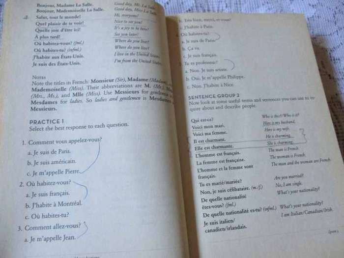 FRENCH - COMPLETE COURSE - THE BASICS - LEARN IN 4 SIMPLE STEPS ! - LIVING LANGUAGE SERIES
