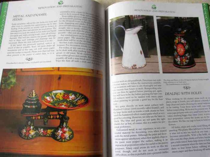 PAINT ROSES & CASTLES - TRADITIONAL NARROW BOAT PAINTING FOR HOMES AND BOATS - ANNE YOUNG