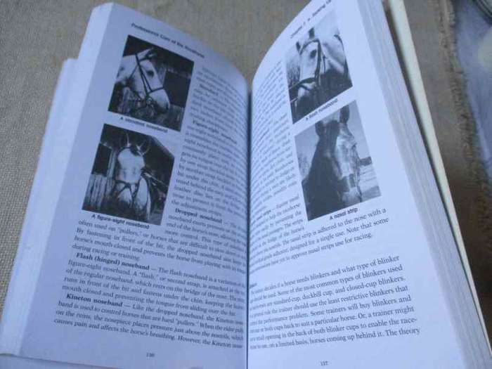 PROFESSIONAL CARE OF THE RACEHORSE - A GUIDE TO GROOMING, FEEDING, AND HANDLING THE EQUINE ATHLETE