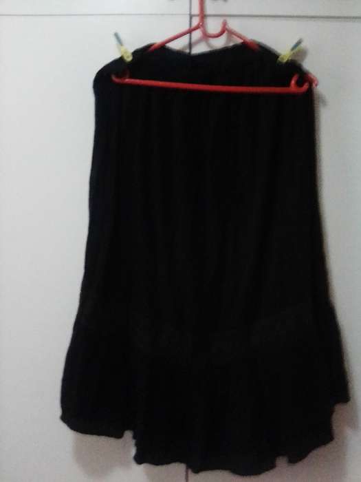 Black ruffle Indian skirt size 16