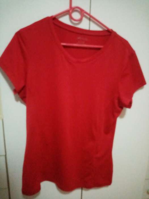 Red active top size L