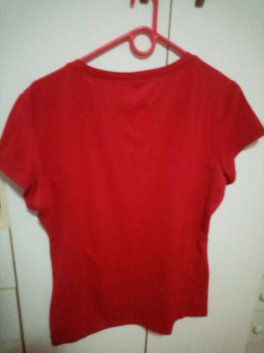 Red active top size L