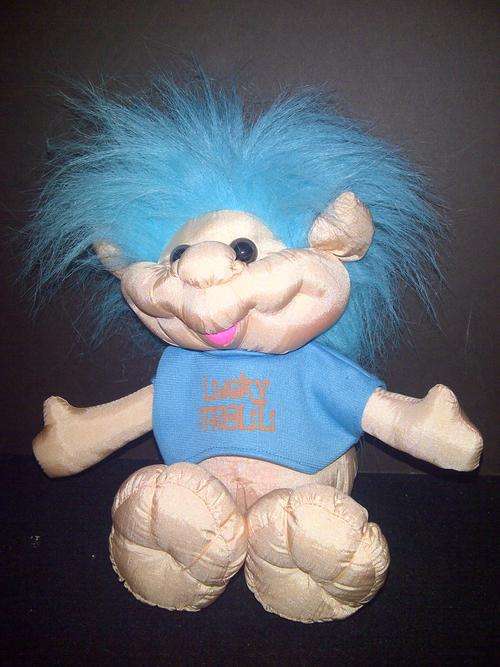 Lucky Troll by Dan Dee