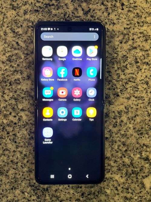 Samsung Galaxy Z Flip SM-F700F/DS  5G {256GB, Single  Sim, Blue} Mint condition