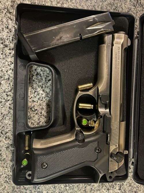 BLOW F92 Auto 9mm Blank Pepper Pistol Sounds like a real gun