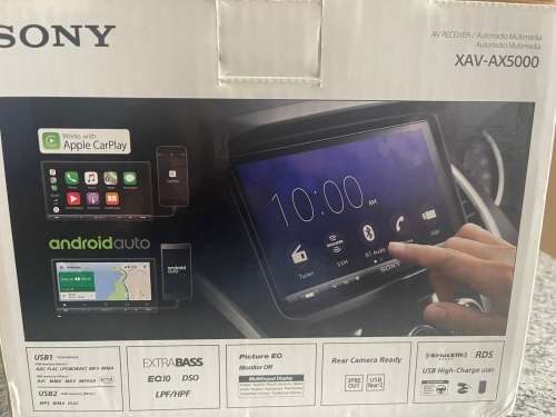 Sony XAV-AX5000 7 Apple Car Play, Android Auto, Media Receiver with Bluetooth Mint Condition
