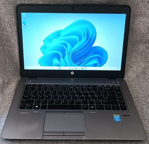 HP EliteBook 840G2, Intel i5-5300U@2.3GHz, 8GB RAM, 240GB SSD, 14` HD(1366x768) Display, Windows 11