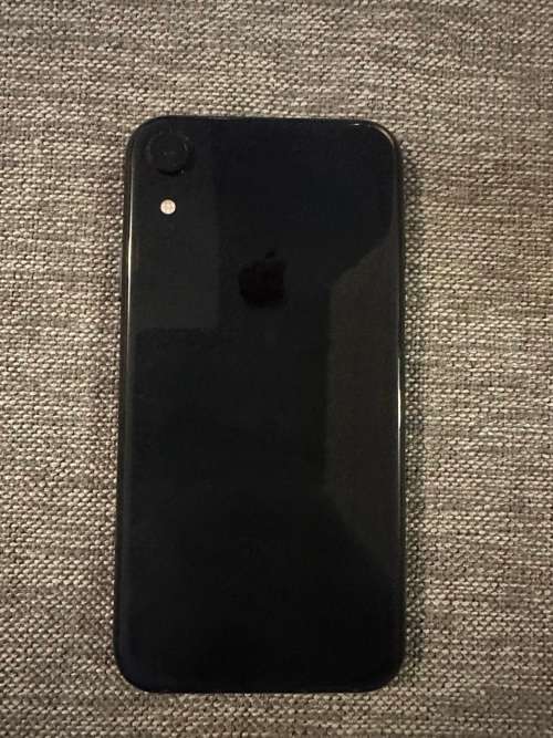 i PHONE XR 64GB MINT CONDITION AS NEW 96% BATT HEALTH