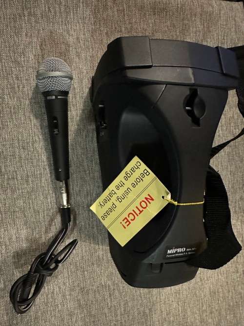 Mipro MA-101 Personal Wireless PA System Mint As New With New Battery