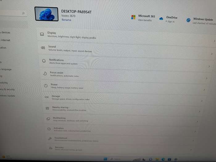 DELL VOSTRO 3670 CORE I3 8TH GEN 8GB RAM 256GB SSD