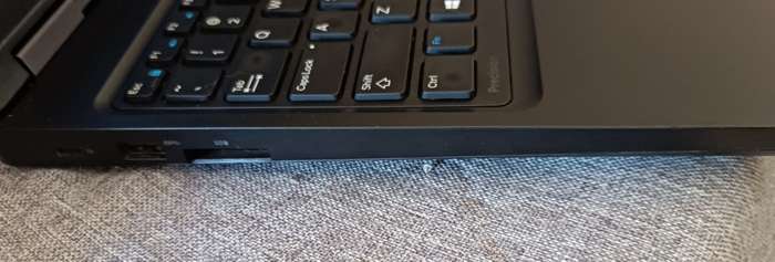 Dell Precision 3520, Nvidia Quadro M620 GPU, Intel i7-7700HQ@2.8GHz, 16GB RAM, 256GB m.2 SSD