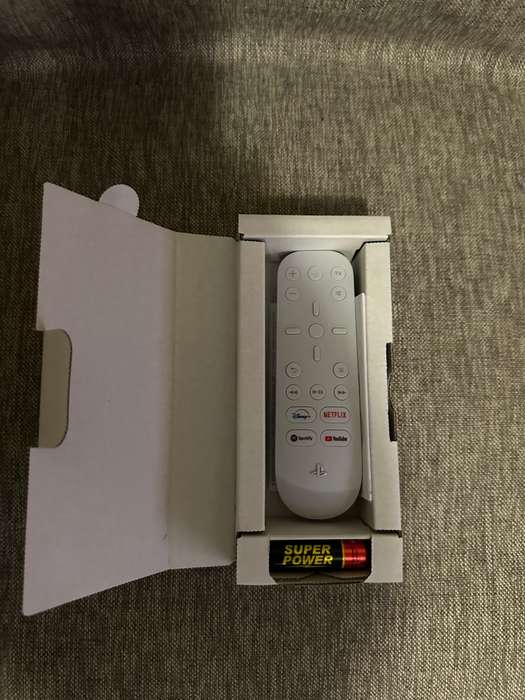 PLAYSTATION 5 REMOTE NEW
