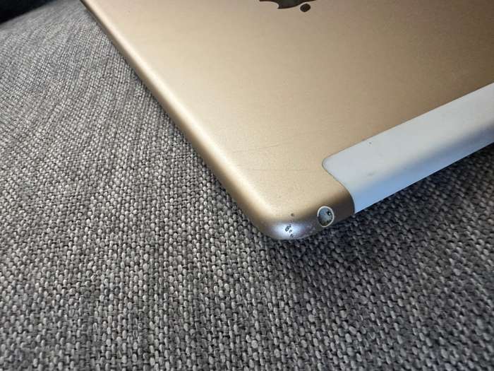 IPAD AIR 2 WIFI AND 4G 64GB MODEL A1567