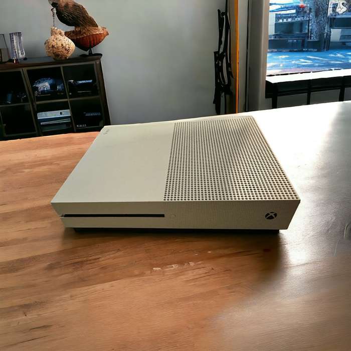 X BOX ONE S 500GB WITH ONE CONTROLLER