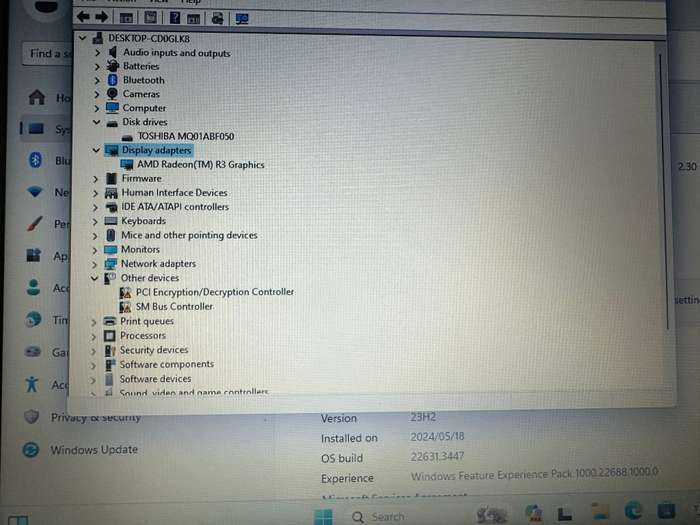 Lenovo IdeaPad S130-15AST, AMD A4-9125 Radeon R3, 4GB RAM, 500GB HDD, 15.6` HD Display, Windows 11