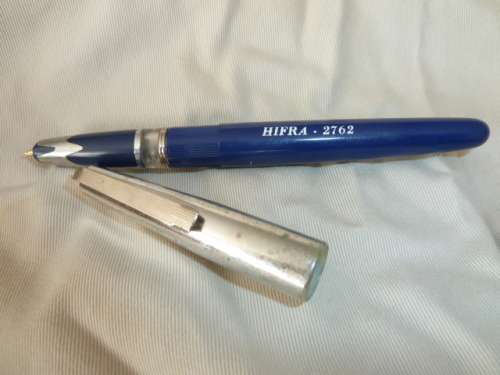 HIFRA 2762 Fountain Pen, with gold nib, Plunger filled