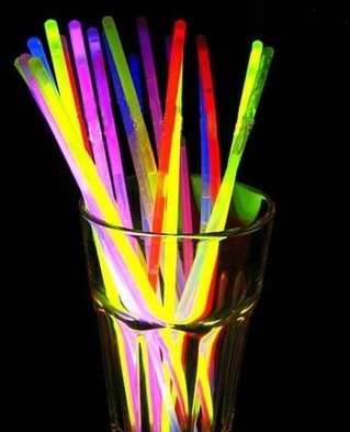 200pc Assorted Neon Radiant Glowsticks - Party Fun