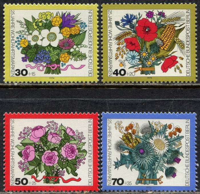 Germany/Berlin - Flowers - 1974 - MNH