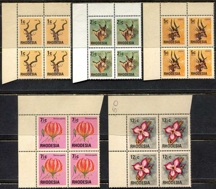 Rhodesia - 9 Top Left Corner Blocks of 4  - Brown Gum Except 2.5c - 1974 - MNH