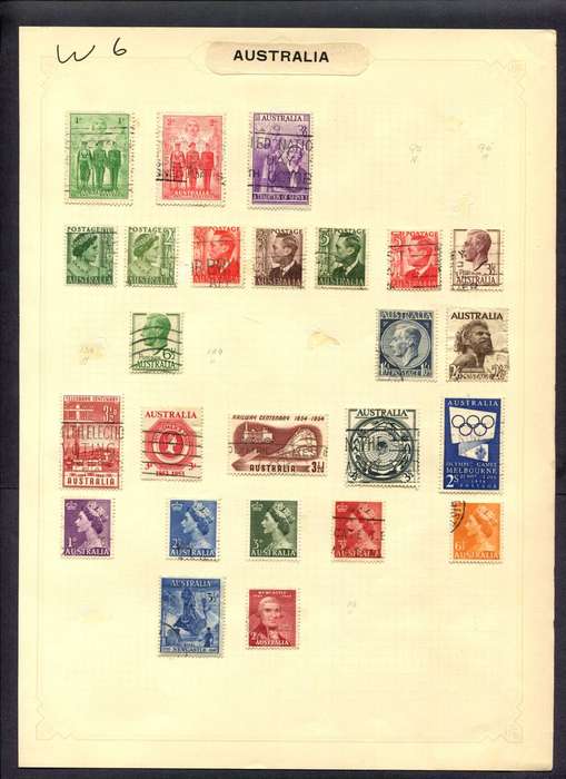 Australia - 25 Stamps Mounted (Hinged) On Album Page