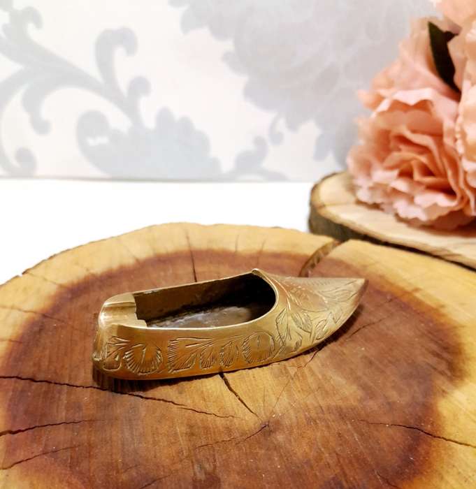 Small Brass Shoe-Shaped Ladies Ashtray