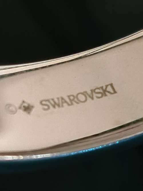Amazing Swarovski Black Leather Cuff Bracelet
