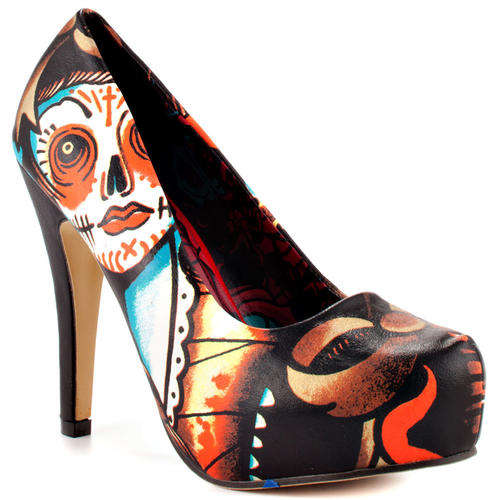 IRON FIST HEELS - LUCKY LUCY PLATFORM - SIZE 6